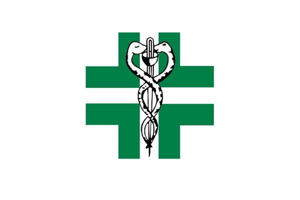 Bastone alato con due serpenti attorcigliati intorno a esso, detto caduceo, inserito in una croce verde su fondo bianco.